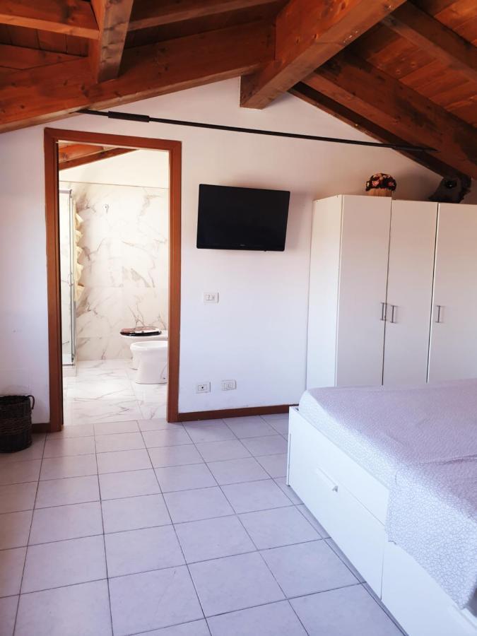 Leonardo Da Vinci / Galeazzi Apartment Milan Exterior photo