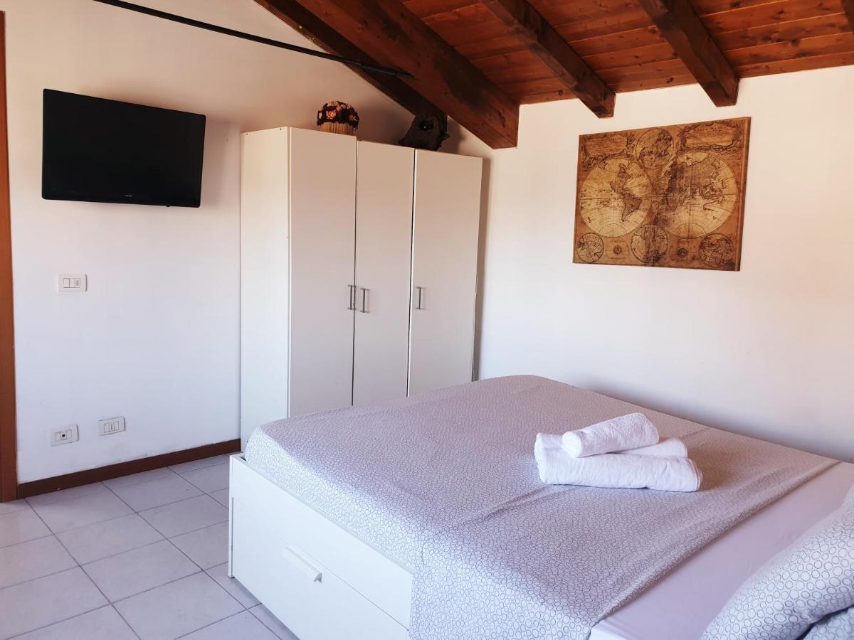 Leonardo Da Vinci / Galeazzi Apartment Milan Exterior photo